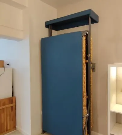 Chaleureuse Petite Maison De Bourg